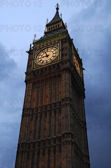 Big Ben at dusk, Bridge Street, London, England, Great Britain