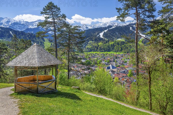 Viewing pavilion near St. Anton above the village in spring in front of the Wetterstein mountains,