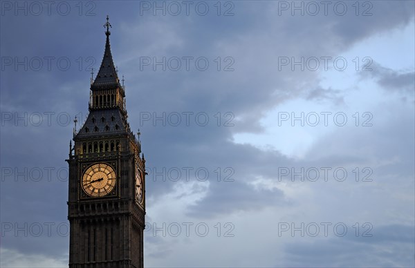 Big Ben (detail) at dusk, Bridge Street, SW1 London, England, Great Britain