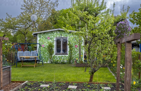 Germany, Berlin, 21.04.2024, Mural for artspring 2024, facade of garden 108, by artist Anne Baerlin