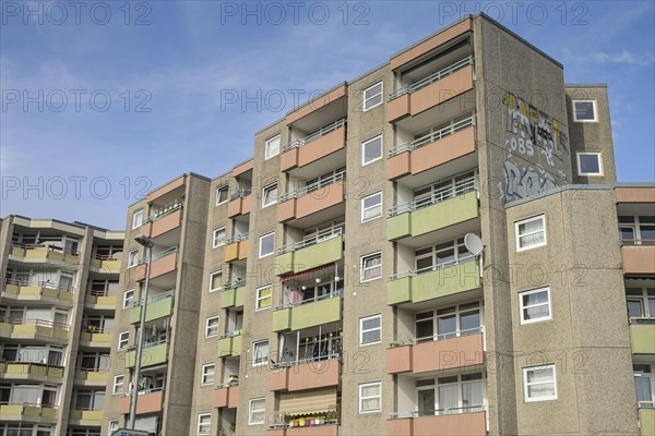 Slab, social housing, residential building, Bellermannstrasse, Behmstrasse, Wedding, Mitte, Berlin,