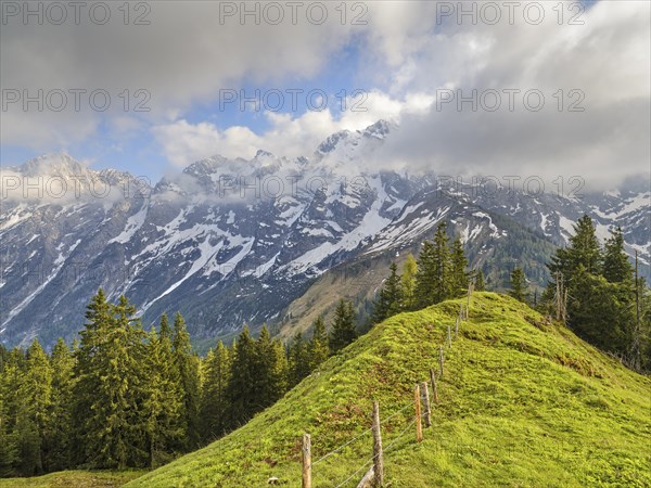 View of the Hoher Goell from the Ahornbuechsenkopf, mountains in the fog, snow-covered mountains,