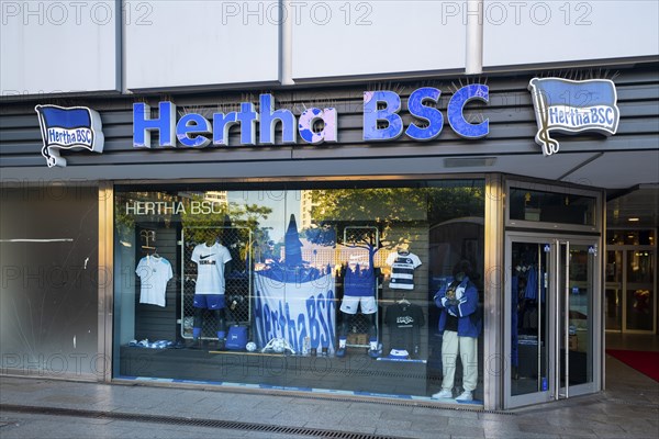 Fanshop Hertha BSC, Europacenter, Breitscheidplatz, Charlottenburg, Charlottenburg-Wilmersdorf,
