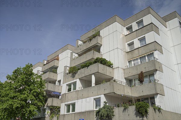 Residential building, Adolfstrasse, Gerichtstrasse, Wedding, Mitte, Berlin, Germany, Europe
