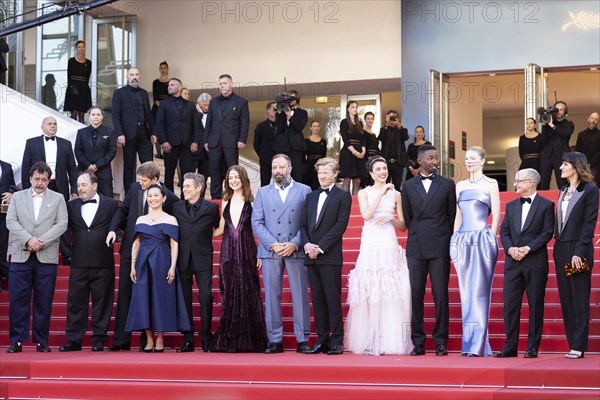 Cannes, France, 17.5.2024: Joe Alwyn, Hong Chau, Willem Dafoe, Emma Stone, Yorgos Lanthimos, Jesse