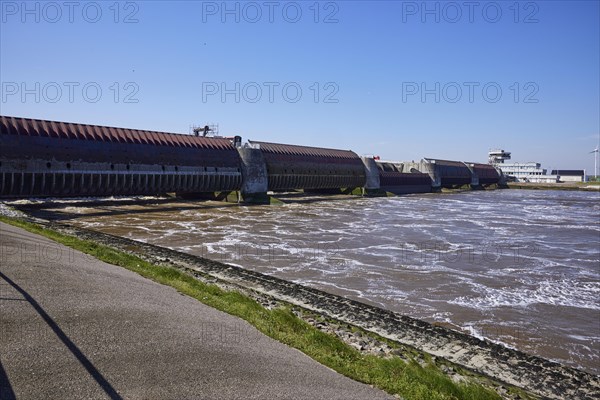 Eidersperrwerk at Wesselburenerkoog, Dithmarschen district, Schleswig-Holstein, Germany, Europe