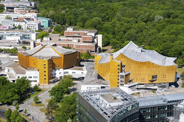 View of the Philharmonic Hall and Chamber Music Hall, Kulturforum, Kemperplatz, architect Hans