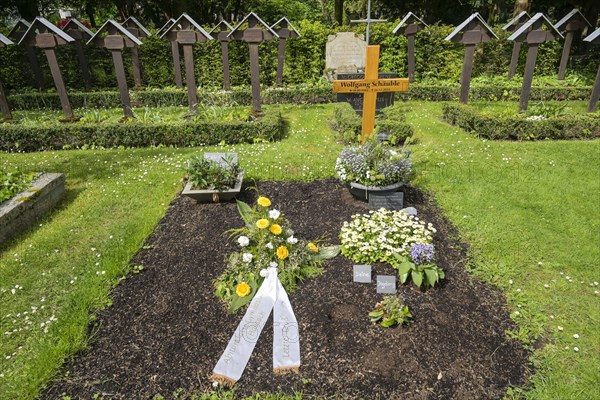 Grave of Wolfgang Schaeuble, Waldbach Cemetery, Offenburg, Baden-Wuerttemberg, Germany, Europe