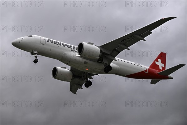 Aircraft Helvetic Airways, Embraer E190-E2, HB-AZD