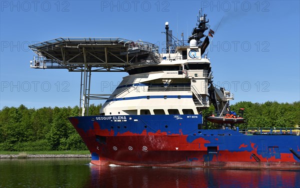Geoquip Elena, offshore supply vessel, specialised vessel in the Kiel Canal, Kiel Canal,