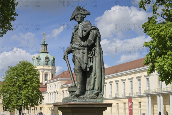 Monument to Frederick the Great, New Wing, Charlottenburg Palace, Spandauer Damm, Charlottenburg,