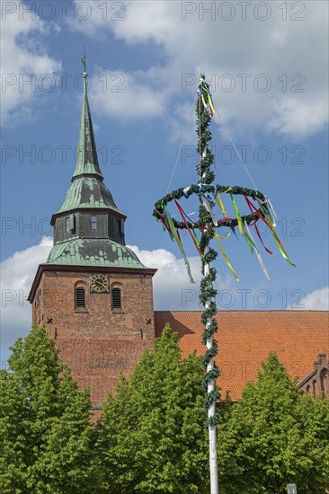 St Mary's Church, Maypole, Boizenburg, Mecklenburg-Western Pomerania, Germany, Europe