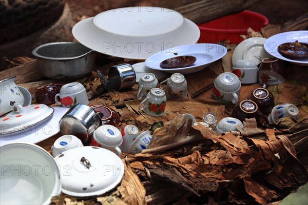 South Ethiopia, among the Dorze people, dishes set out to dry, Ethiopia, Africa