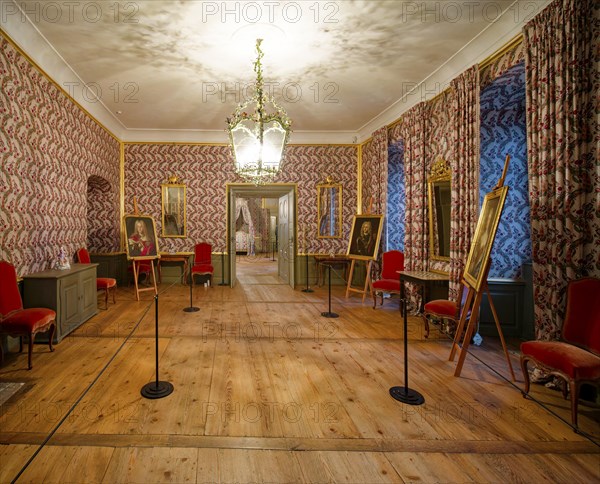 Antechamber of Elector Carl Theodor, Schwetzingen Palace, interior view, Schwetzingen,