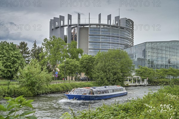 River Ill, European Parliament, 1 All. du Printemps, Strasbourg, Departement Bas-Rhin, France,
