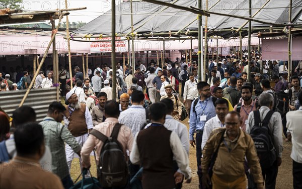 Barpeta, India. 6 May 2024. Polling officials collects Electronic Voting Machines (EVMs) and Voter