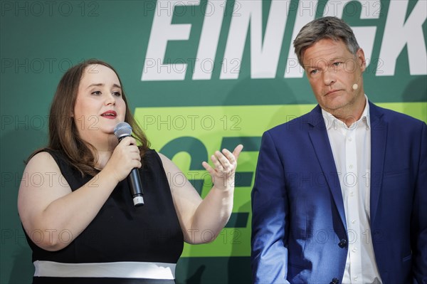 Ricarda Lang, Federal Chairwoman of Buendnis 90/DIE Gruenen, and Robert Habeck (Buendnis 90/Die