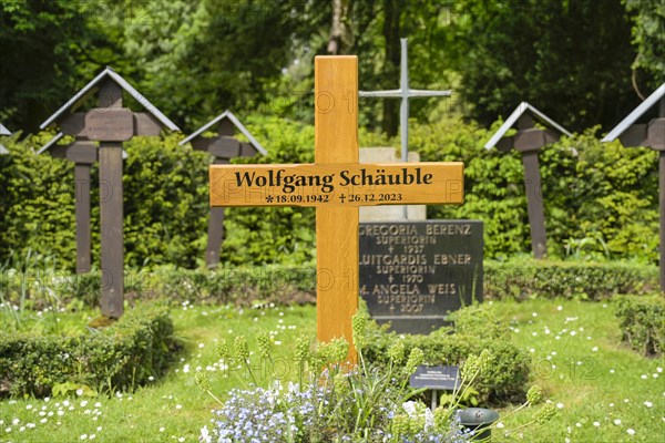 Grave of Wolfgang Schaeuble, Waldbach Cemetery, Offenburg, Baden-Wuerttemberg, Germany, Europe