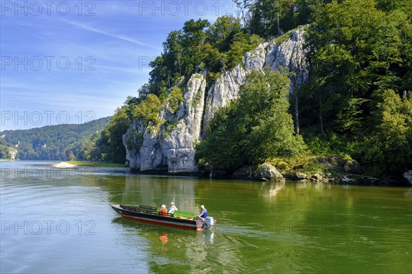 Zille, Ferry in the Danube Gorge, Weltenburger Enge, Gorge, Upper Jura, Weltenburg, Kelheim on the