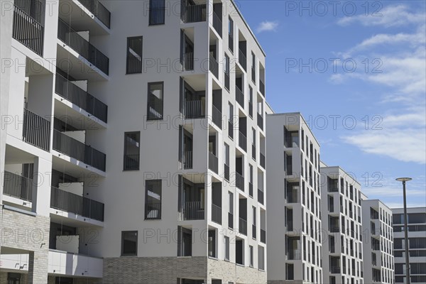New buildings, Lauterplatz, Friedenauer Hoehe development area, Friedenau, Schoeneberg, Berlin,