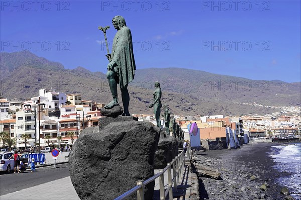 Statues of the Guanche kings or Mencey statues, in front Guanche king Adjona, promenade of