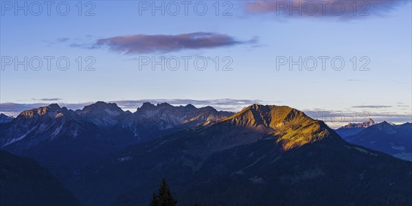Panorama from Rubihorn, 1957m, to Fellhorn, 2038m, and Soellereck, 1706m, Allgaeu Alps, Allgaeu,