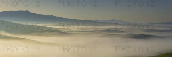 Landscape at sunrise around Volterra, Province of Pisa, Tuscany, Italy, Europe