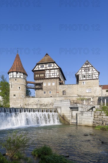 Zollernschloss Balingen on the Eyach, weir, barrage, Balingen, Baden-Wuerttemberg, Germany, Europe