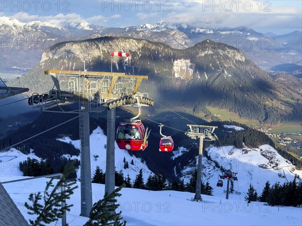 Cable car to the Hohe Salve in winter, Tyrol, Austria, Europe