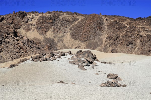 On the way to Mount Teide, El Teide, Pico del Teide, Volcano in the Teide National Park on