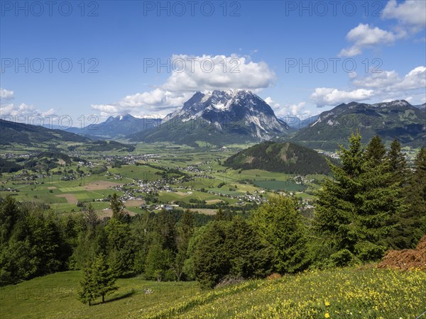 Grimming, Kammspitze, high Dachstein, Putterer See, view from the Stalingrad Chapel into the Enns