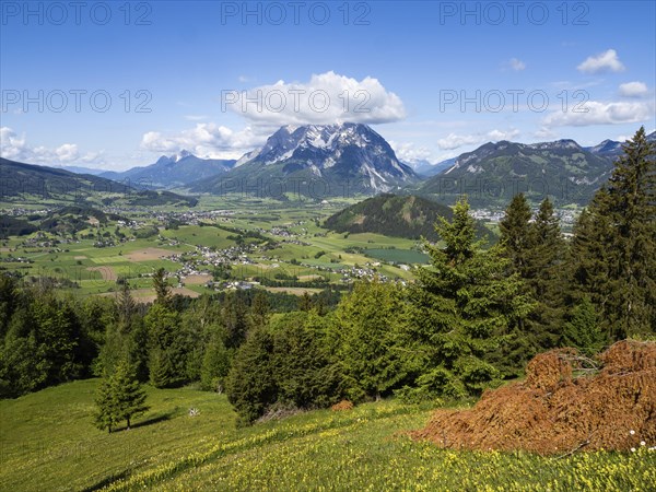 Grimming, Kammspitze, high Dachstein, Putterer See, view from the Stalingrad Chapel into the Enns