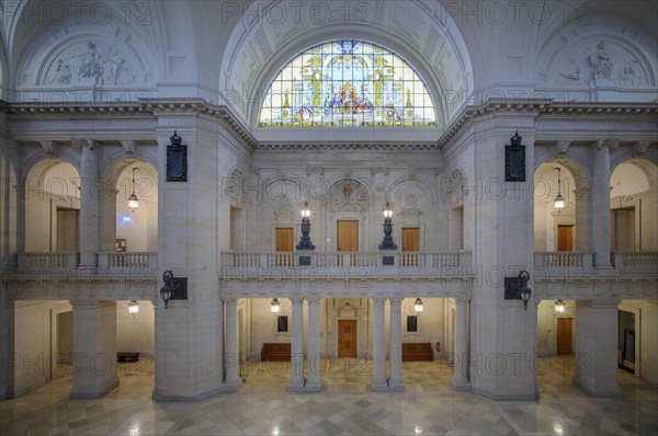 Interior view, gallery, gallery, domed hall, Federal Administrative Court, former Imperial Court of