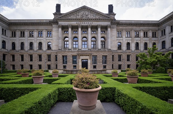 Garden and building with main portal Bundesrat, Berlin, Germany, Europe