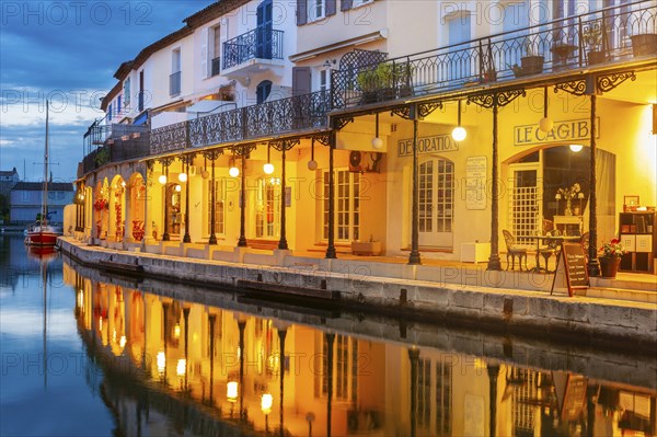 Townscape at the Pont principal du port grimaud, Port Grimaud, Var, Provence-Alpes-Cote d Azur,