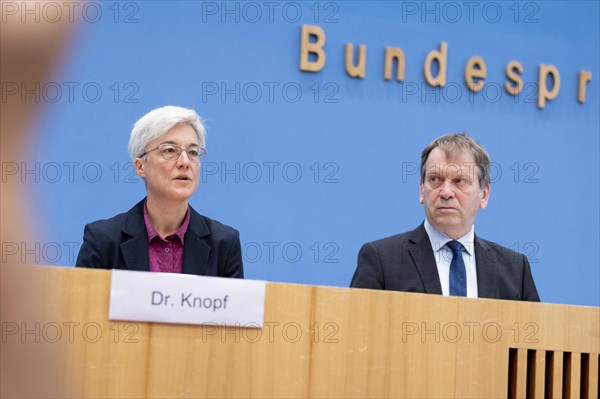 Prof. Dr Hans-Martin Henning, Chairman of the Expert Council for Climate Issues (ERK) and Dr