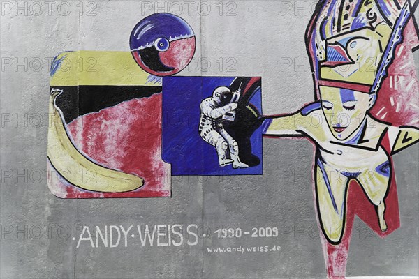 Graffiti on the Berlin Wall in the East Side Gallery, Berlin, Germany, Europe, Colourful graffiti