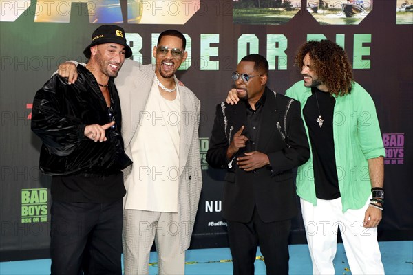 Bilall Fallah, Will Smith, Martin Lwrence and Adil El Arbi at the Bad Boys, Ride or die Deutschland