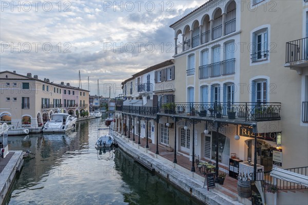 Townscape at the Pont principal du port grimaud, Port Grimaud, Var, Provence-Alpes-Cote d Azur,
