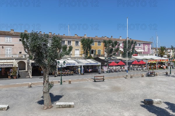 Marketplace with shops and restaurants, Port Grimaud, Var, Provence-Alpes-Cote d Azur, France,