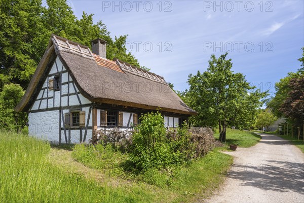 Traditionally built, old day labourer's house, late 18th century, original location: Delkhofen on