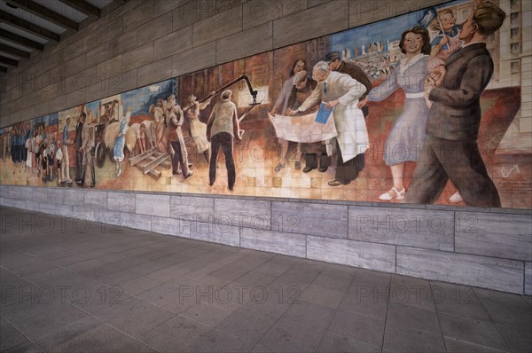 Mural Aufbau der Republik made of Meissen porcelain tiles by Max Lingner at the Federal Ministry of