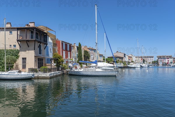 Townscape at the Colourful Houses, Maisons de colorees, Port Grimaud, Var, Provence-Alpes-Cote d