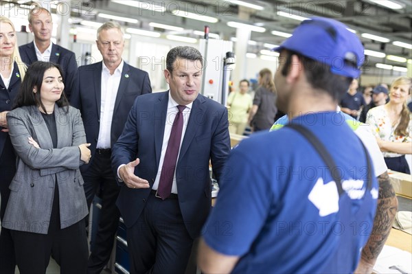 Hubertus Heil (SPD), Federal Minister of Labour and Social Affairs, Reem Alabali-Radovan, Member of