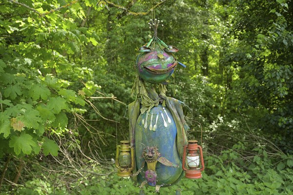 Art object, sculpture meadow, figure park, Rappennestgiessen nature reserve, Burkheim am