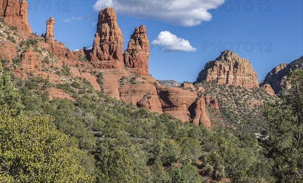 Red rock sandstone formations of Sedona, Arizona, USA, North America