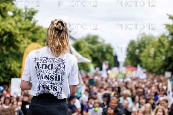 Carla Reemtsma, climate protection activist from Fridays For Future, during a reder for the climate