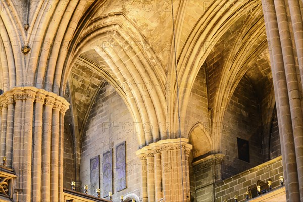 Interior view, La Catedral de la Santa Creu i Santa Eulalia, Barri Gotic, Barcelona, Catalonia,