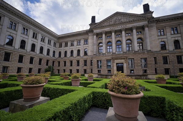 Garden and building with main portal Bundesrat, Berlin, Germany, Europe