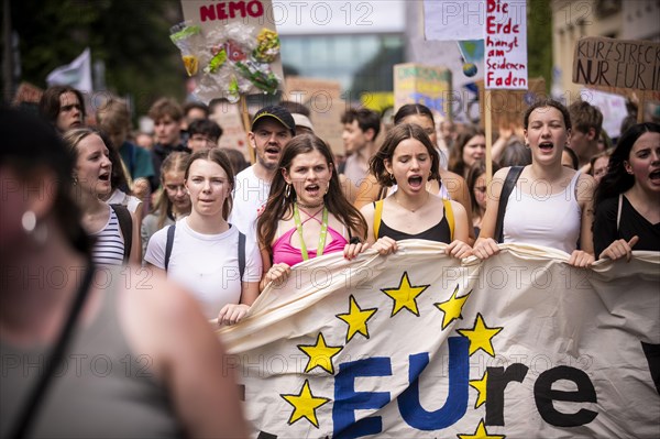 Berlin, 31.05.2024. Climate strike by Fridays For Future with over 13, 000 mostly young people in